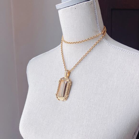 Signed Joan Rivers Tiger Eye Hinged Bail Pendant Gold Tone Necklace 33" Vintage - Picture 14 of 14